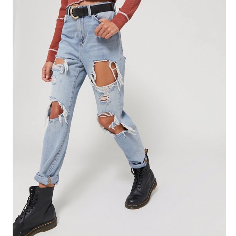 BDG destroyed jeans